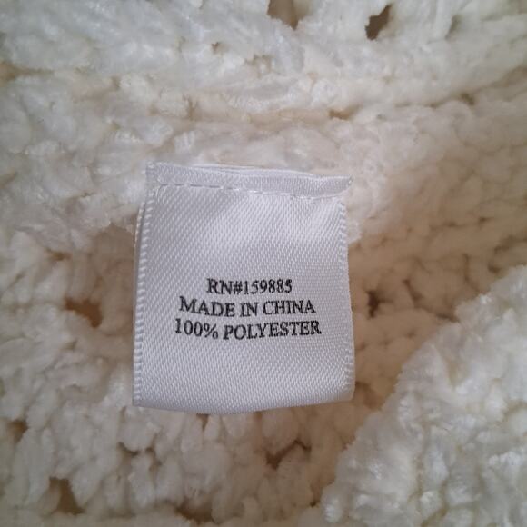 Hello Nite X Revolve Cream Chunky Cable Knit Mock Neck Sweater Size S NWT - Picture 9 of 10